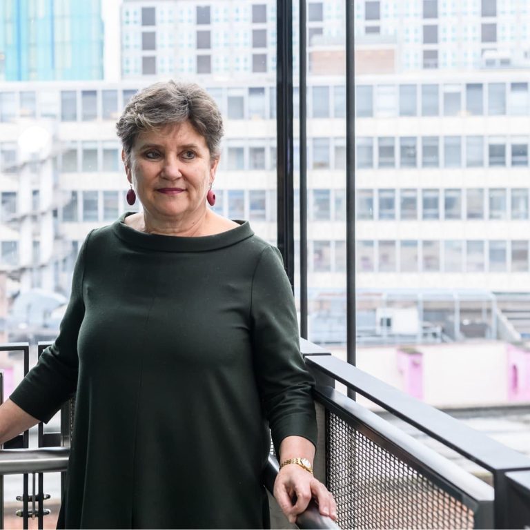 Ros Robbins profile picture